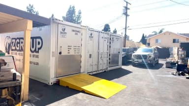 ZSTORE 3XL (20') — Burbank, CA, USA