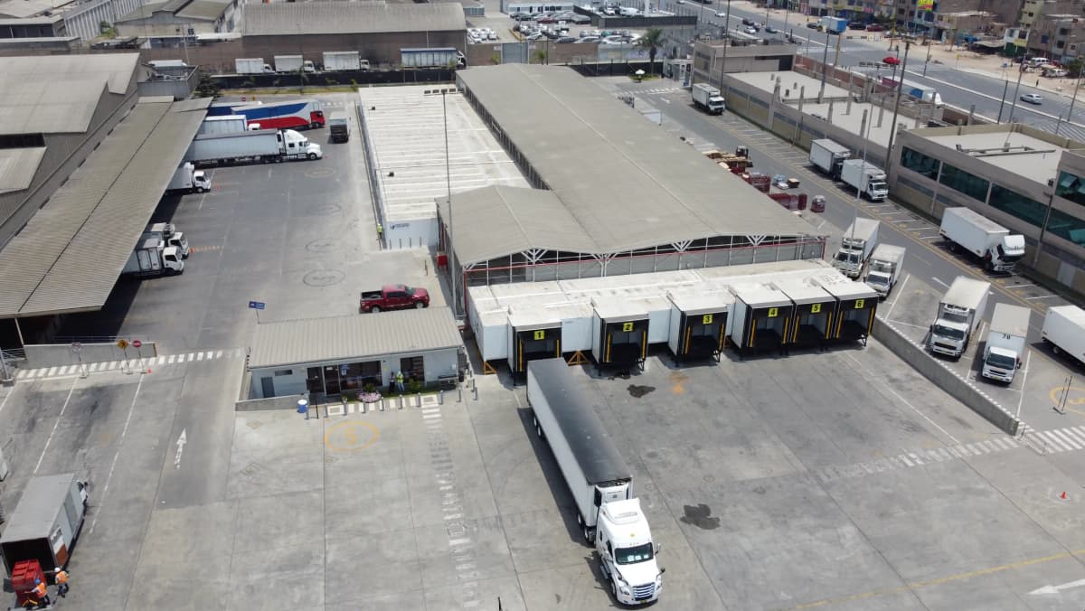 A ZGROUP modular cold storage distribution center