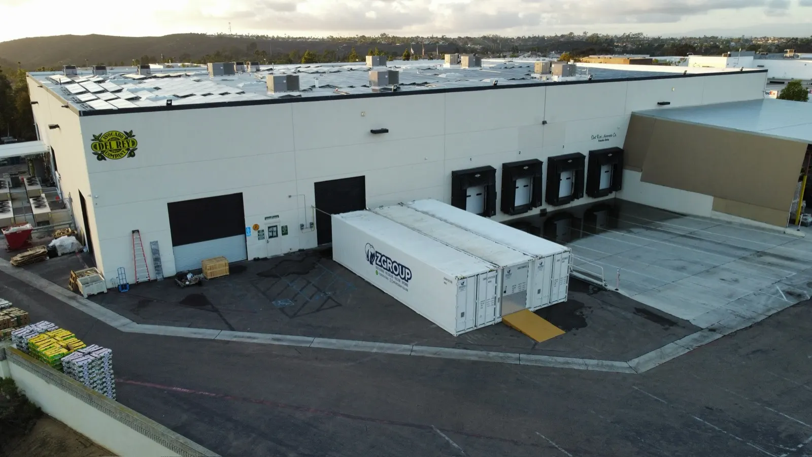 ZSTORE 3XL — Vista, CA, USA